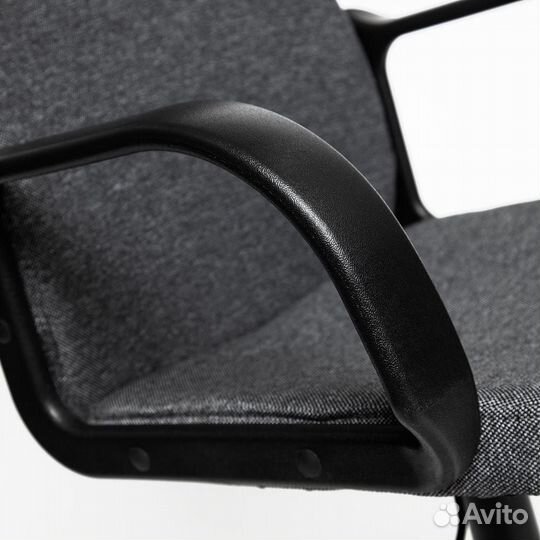 Компьютерное кресло Leader