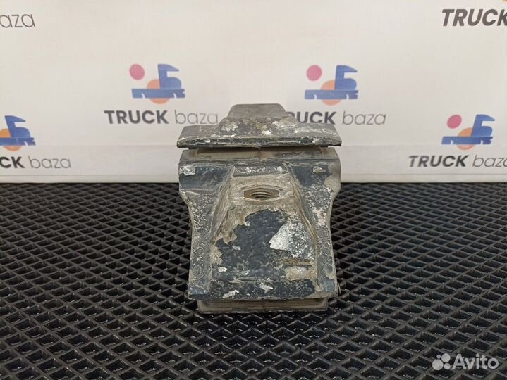 1806735 Подушка двигателя передняя