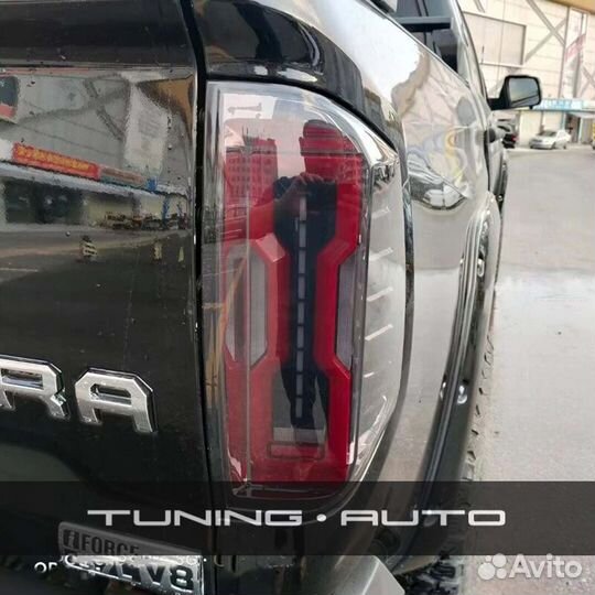 Стоп - сигналы Toyota Tundra 50 F4006