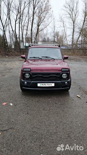 LADA 4x4 (Нива) 1.7 МТ, 2011, 210 000 км