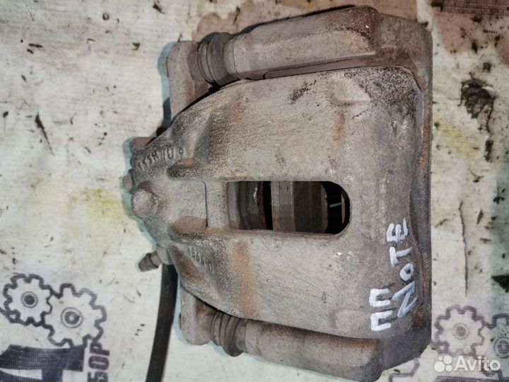 Супорт передний Nissan Note E11