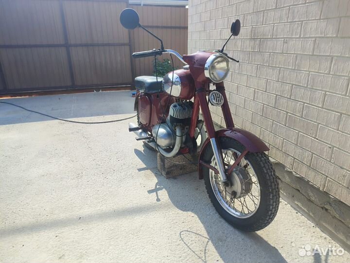 Мотоцикл Ява