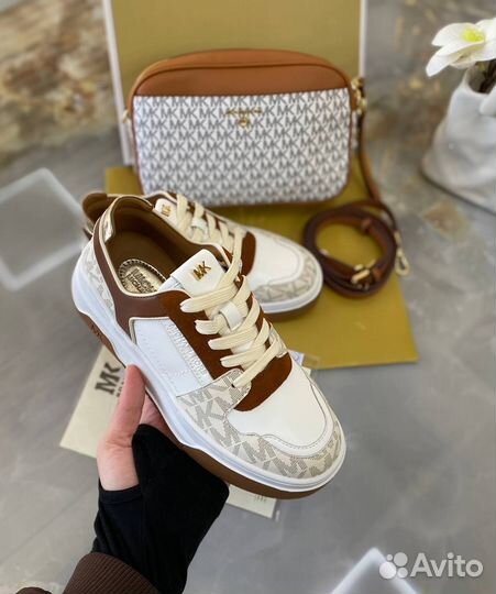 Посредник, карго Китай