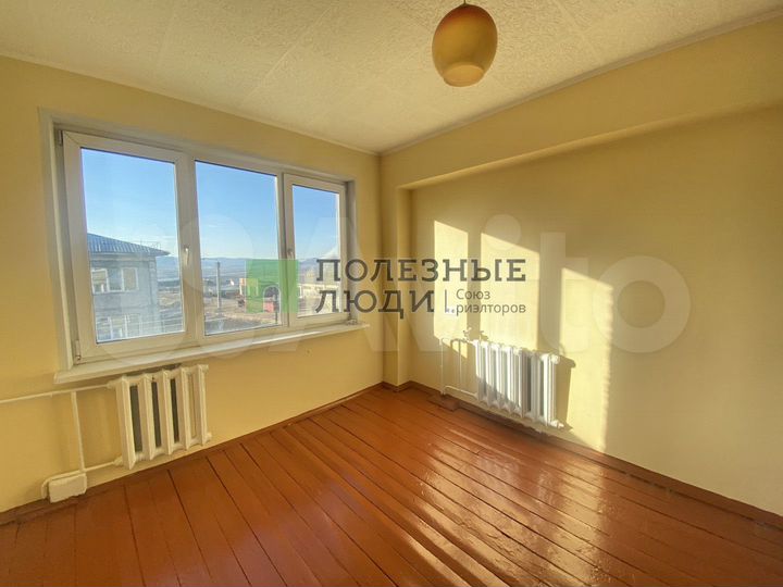 Комната 19 м² в 1-к., 3/3 эт.