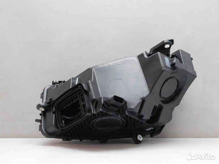Фара правая Mercedes-Benz GLC Coupe