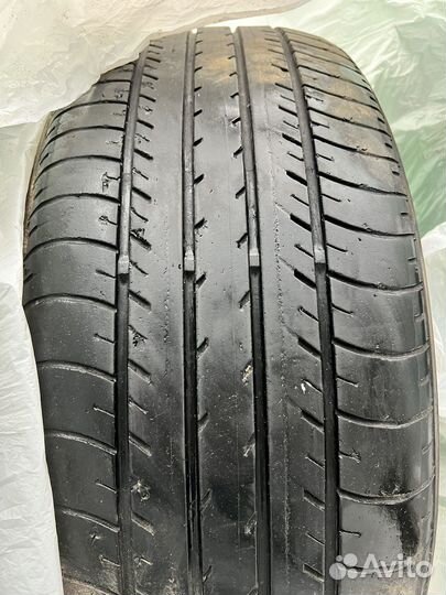 Yokohama BluEarth E70BZ 215/55 R17