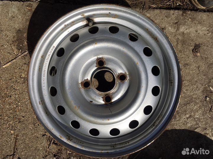 Штампованные диски Trebl R 14