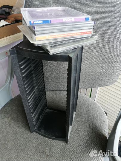 Полка для CD/Dvd на 22 места