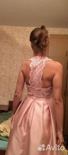 Вечернее платье