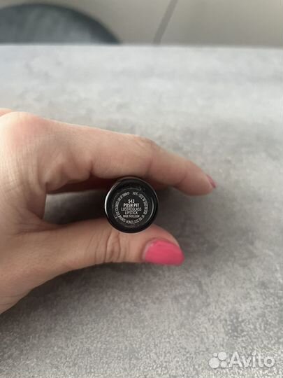 Помада mac 543 posh pit