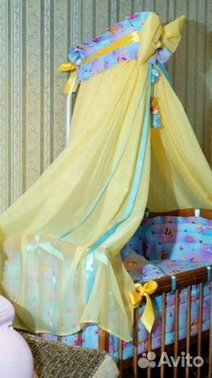 Детская кроватка