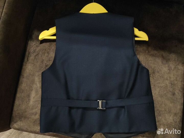 Жилет TUG club 122-128 см