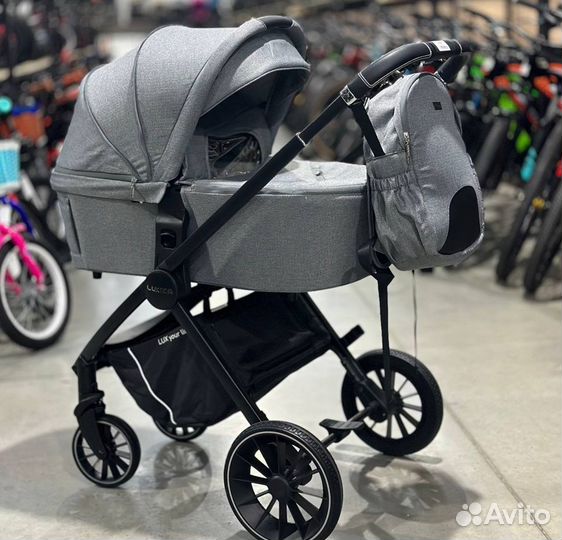 Коляска Luxmom 