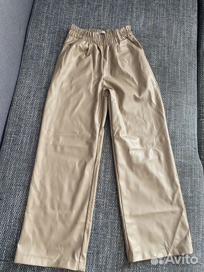 Комплект рубашка и кожаные брюки