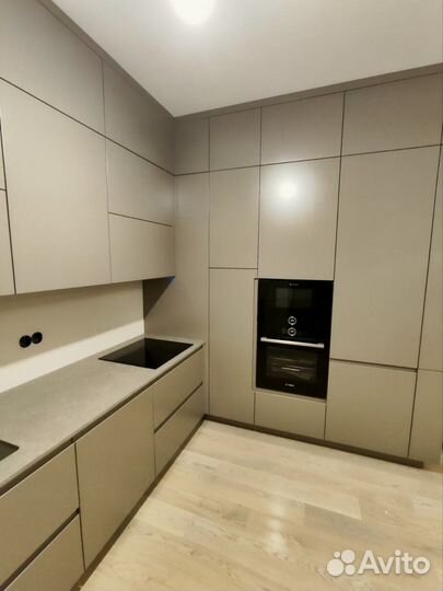 Кухня угловая модульная на заказ