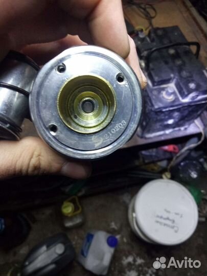 Втягивающее реле