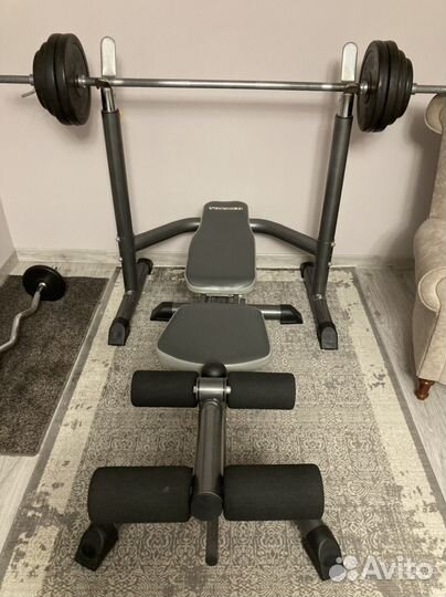 Скамья для жима со стойками штанга блины
