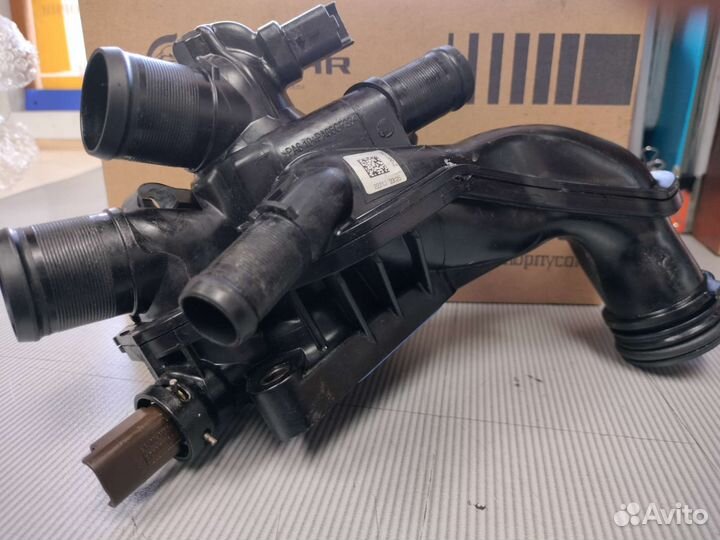 Термостат в сборе с датчиком на Пежо 308 2007-2015