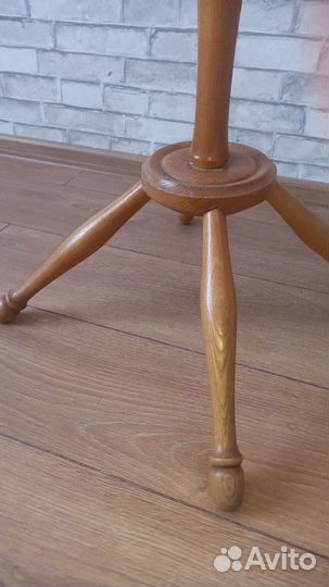 Вешалка напольная