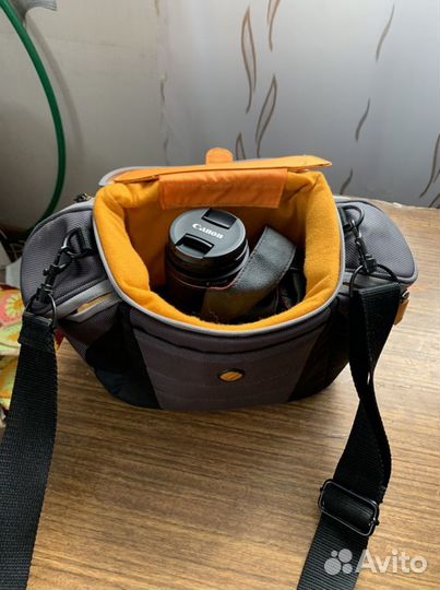 Фотоаппарат Canon EOS 1300D