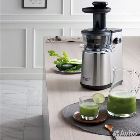 Соковыжималка Шнековая Hotpoint-Ariston Новая