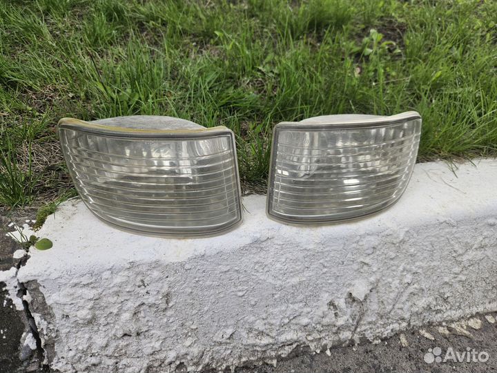 Туманки Toyota Crown