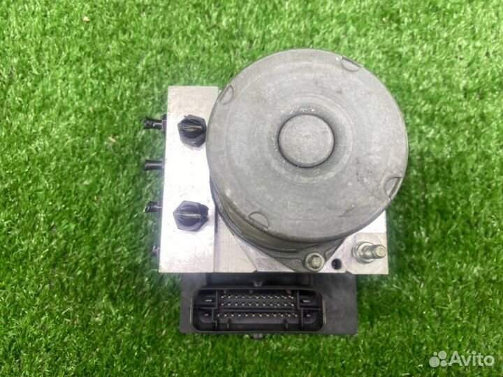 Блок ABS Audi A4 B7 2.0 BWE 4725