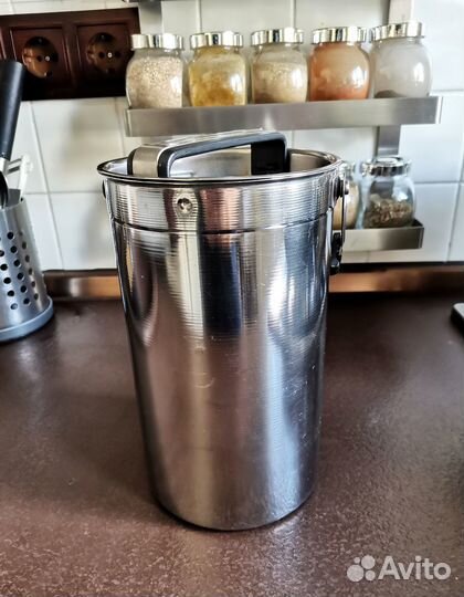 Бидон 2л. из нерж.стали. Друшлак. Ручки для крышек