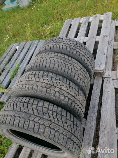 Viatti Vettore Brina V-525 205/60 R16