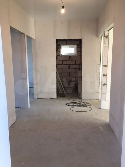 Дом 68 м² на участке 5 сот.