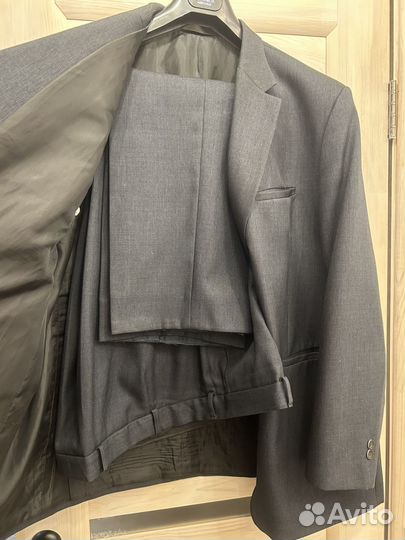 Костюм мужской