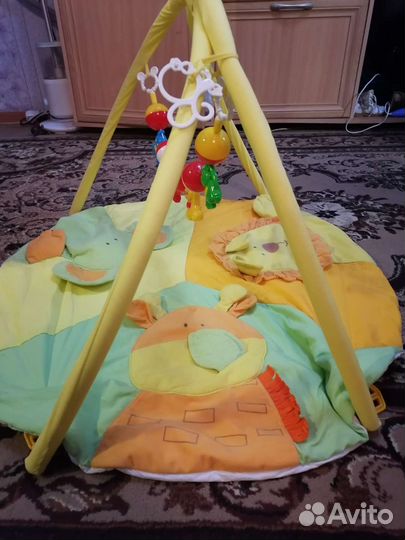 Развивающий коврик