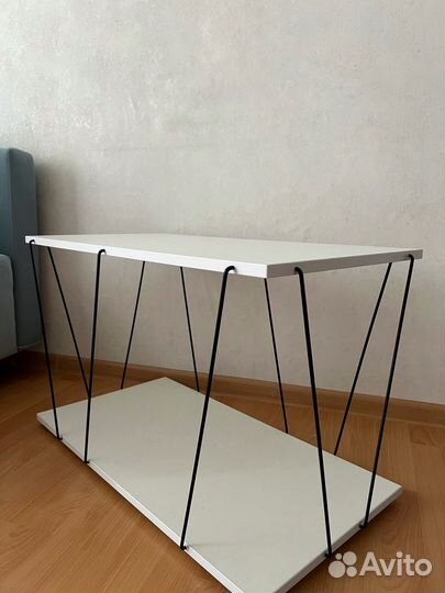 Журнальный столик