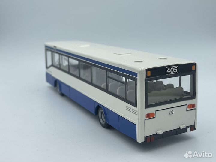 Mercedes-Benz - Standard rienbus 0405, blue