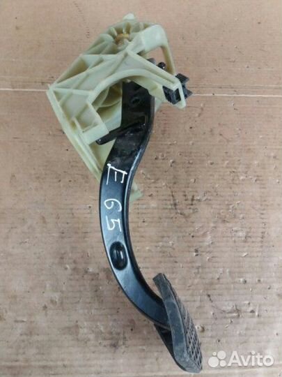 Педаль тормоза Bmw 7-Series E65
