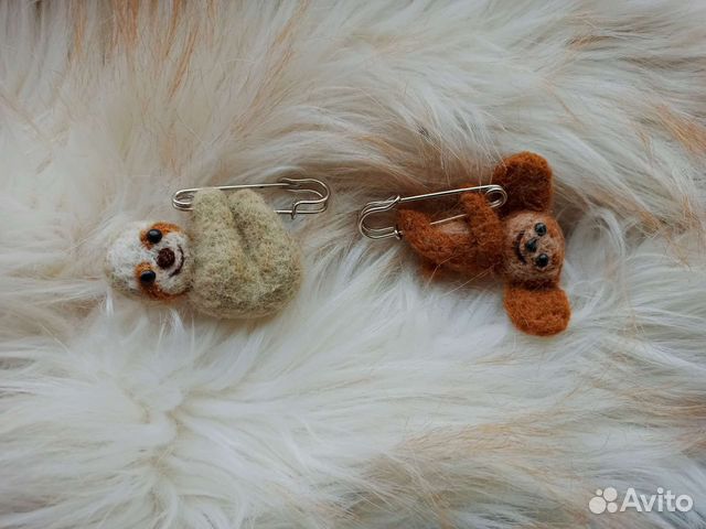 Брошки-булавки (Чебурашка, ленивец)