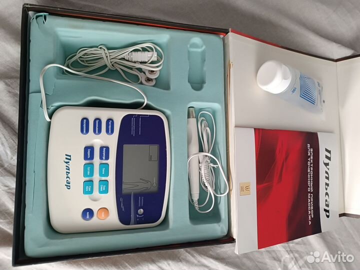 Электронный прибор для точечного массажа