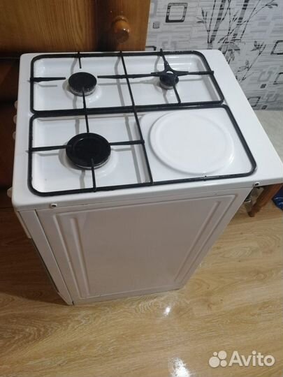 Газовая плита 3 конфорки