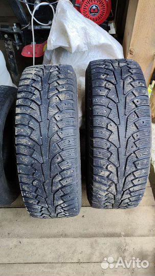 Зимние шины 215/65 R16