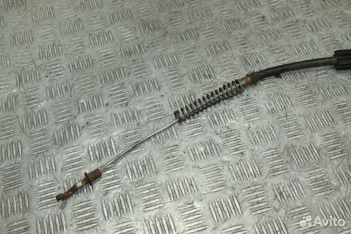 Трос ручника левый Chevrolet Tahoe 2 GMT800 99-07