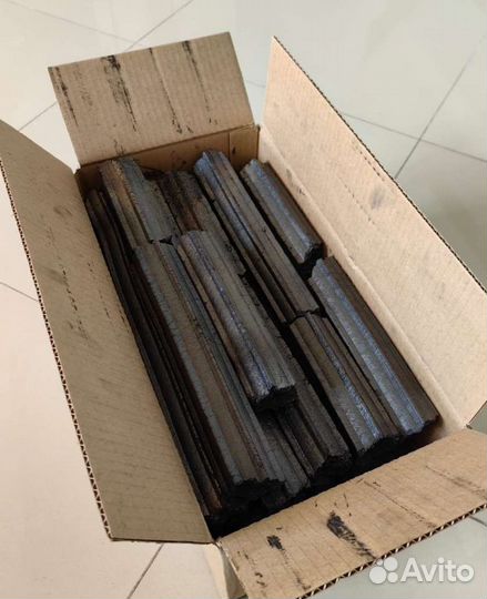 Древесный уголь брикетированный