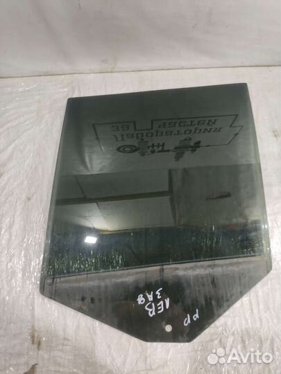 Стекло задней левой двери Vogue L322