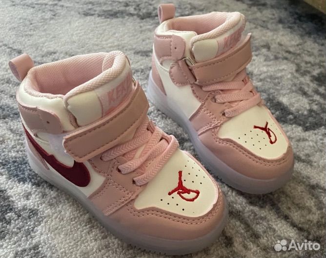 Кроссовки nike детские