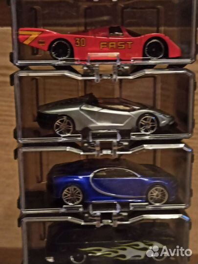 Модельки авто 1/64 10 шт