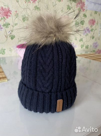 Шапка б/у очень мало, зима