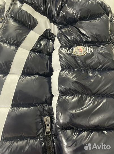 Пуховик Moncler