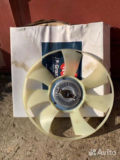 Вискомуфта mercedes124