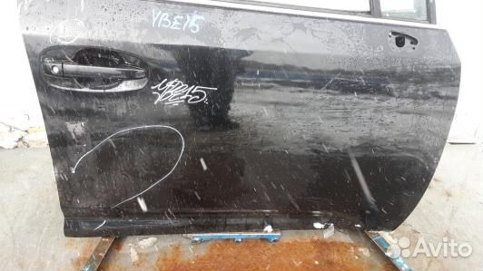 Дверь передняя правая toyota avensis T27 (YBE15E20