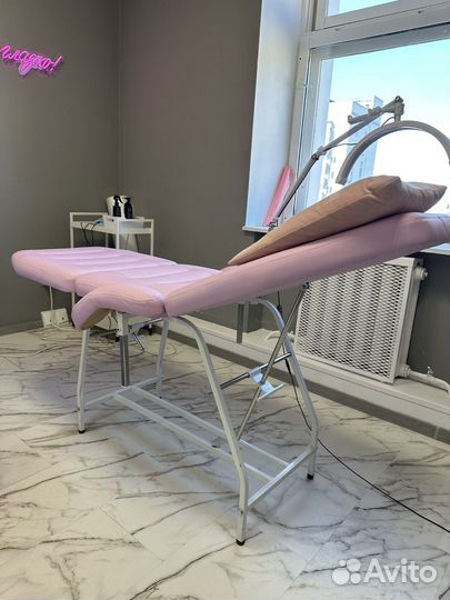 Косметологическое кресло, кушетка