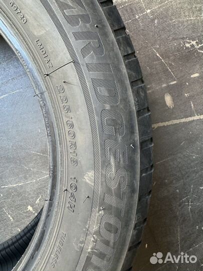 Bridgestone Blizzak LM-001 225/60 R18 104H